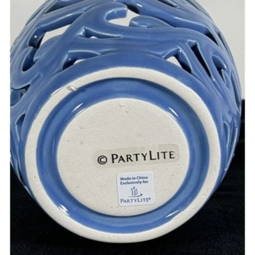Partylite Waves Blue Votive Holder, Retired Coastal Glass Candle Holder NIB